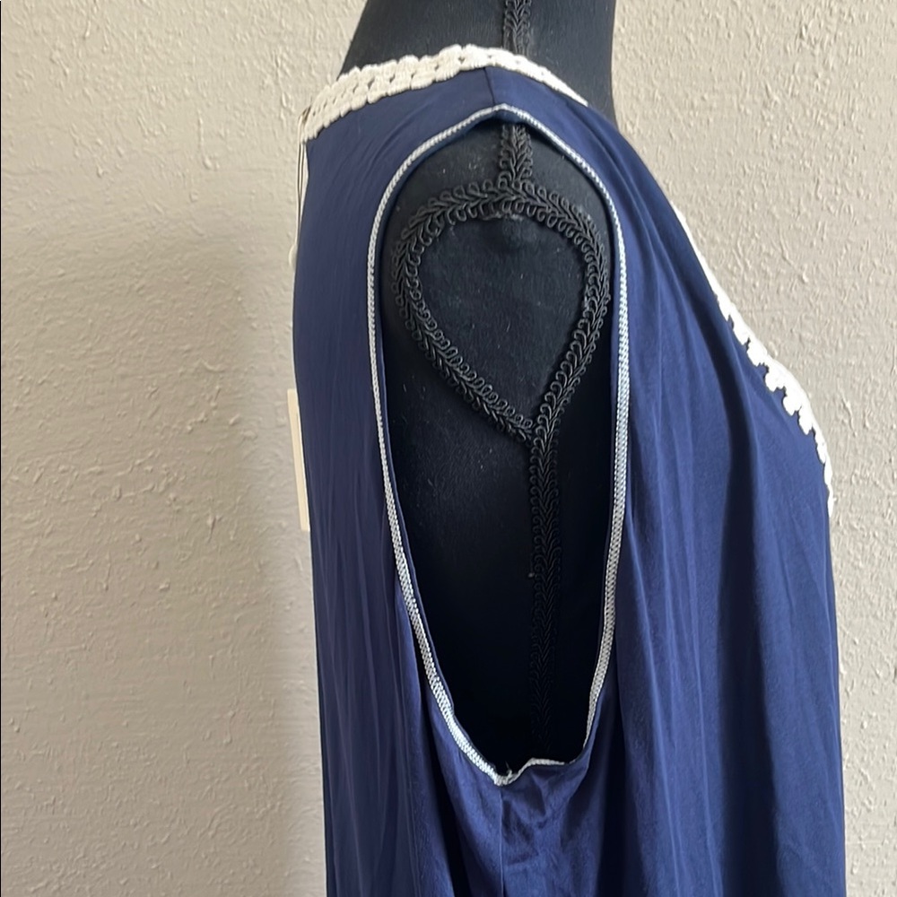 Max Studio Navy Blue Sleeveless Top with White Crochet Detail - Picture 3 of 6